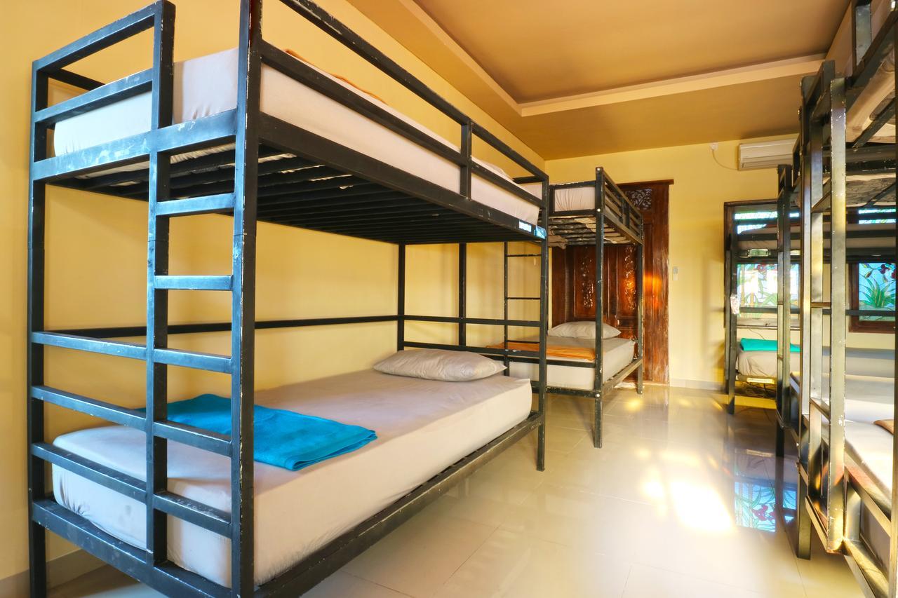 Hang Five Canggu Hostel Bagian luar foto