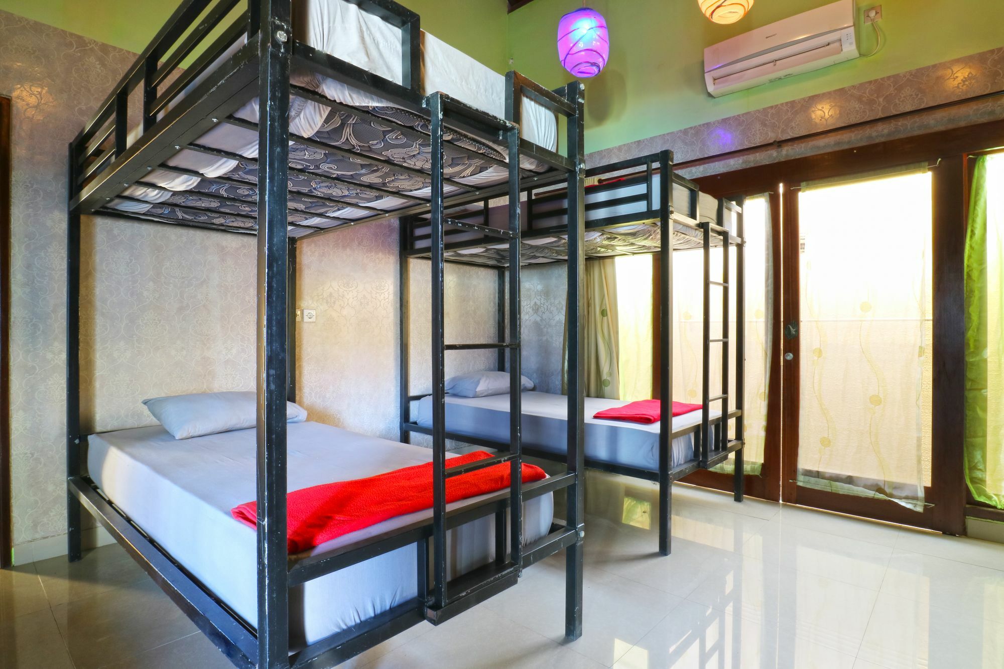 Hang Five Canggu Hostel Bagian luar foto
